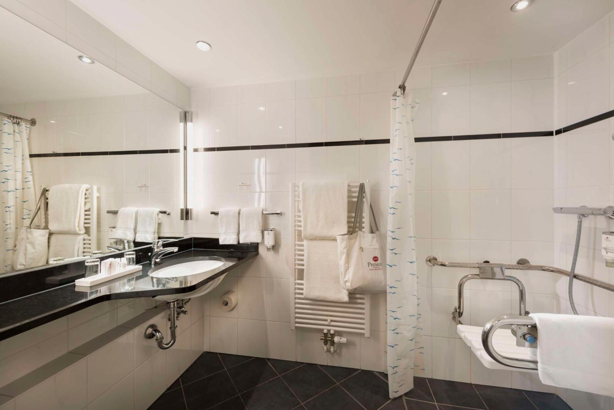 Hotel Western Premier Parkhotel 4*