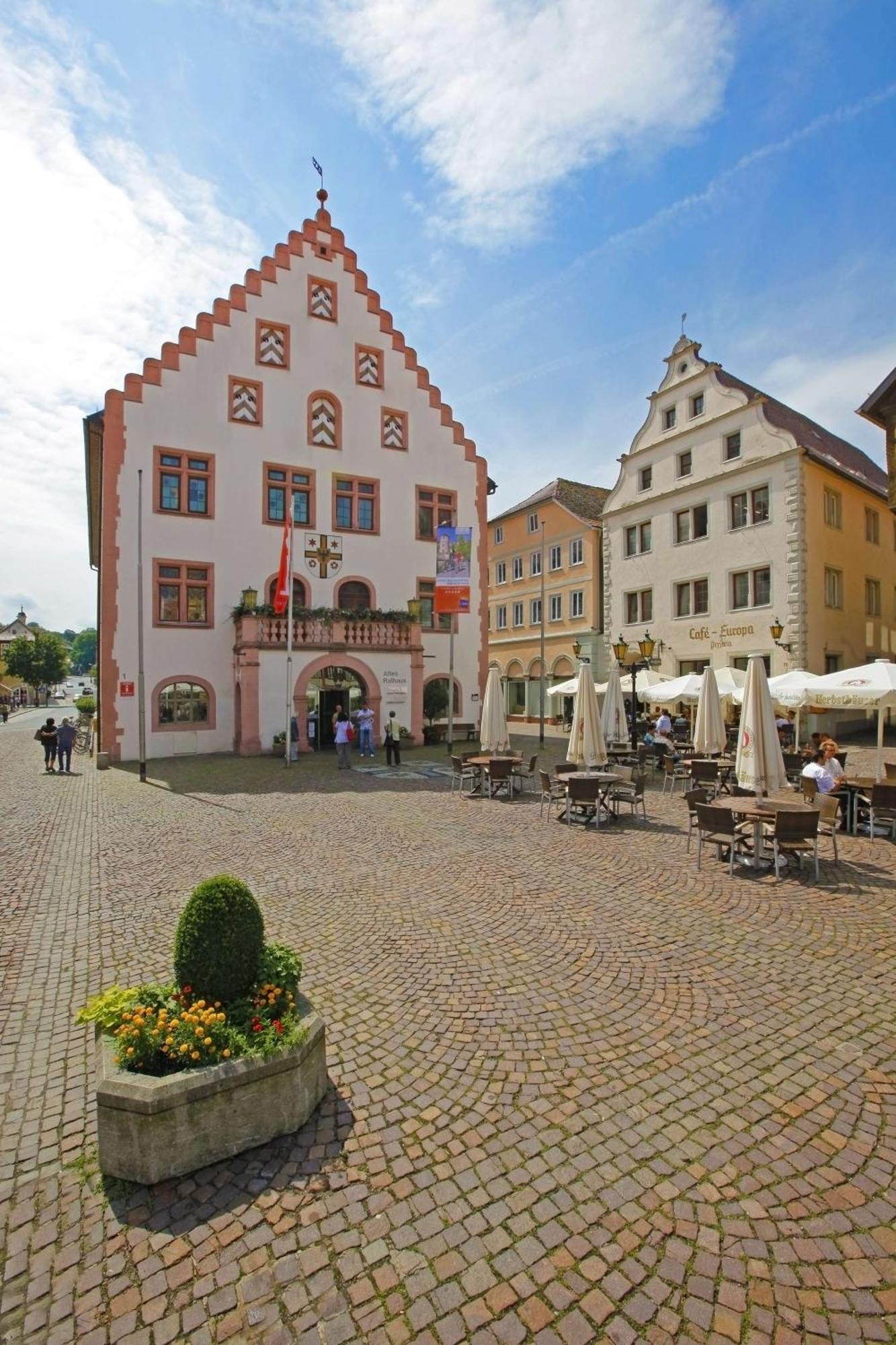 Western Premier Parkhotel Hotel 4*