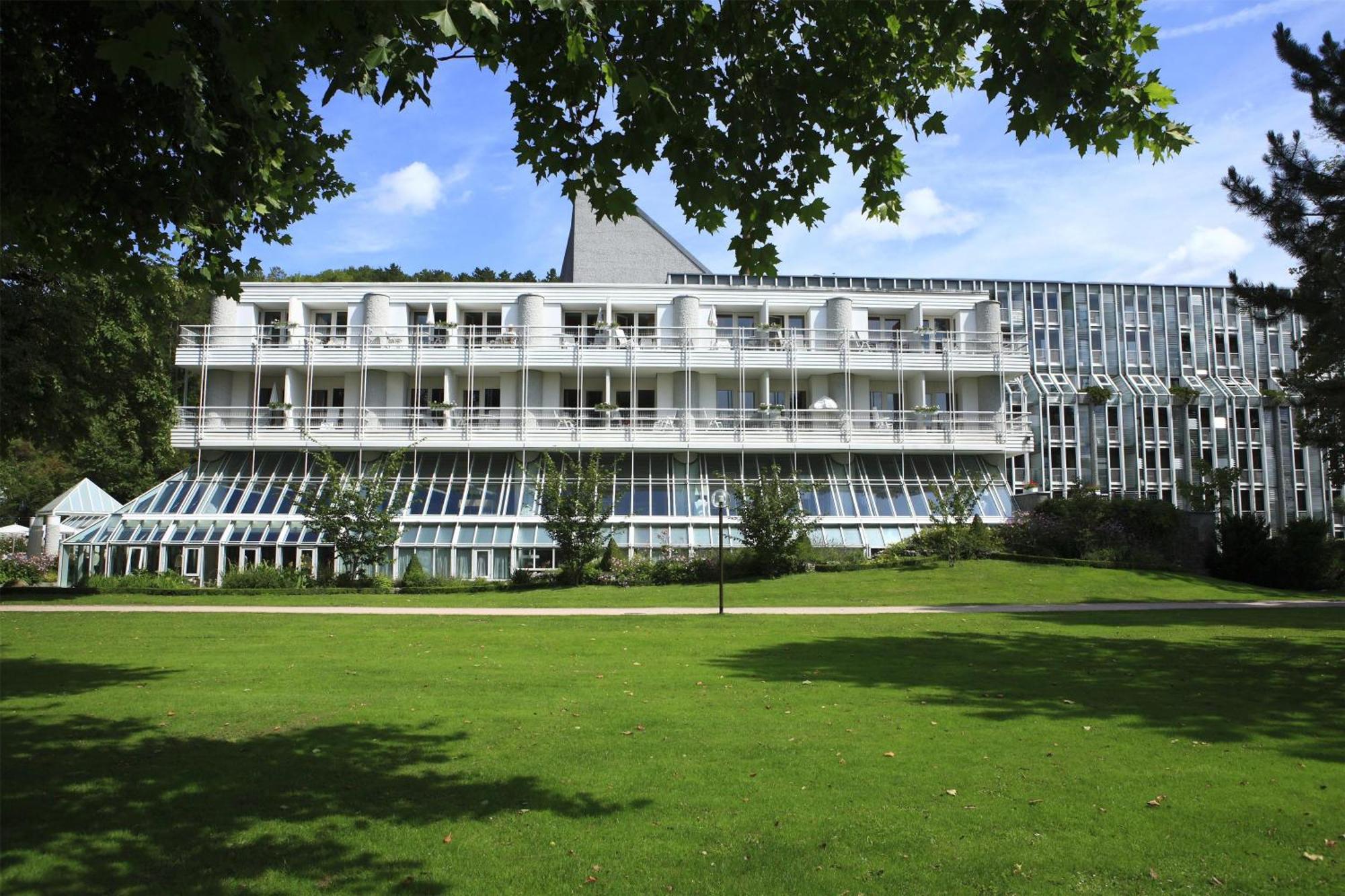 Отель Western Premier Parkhotel Бад-Мергентхайм