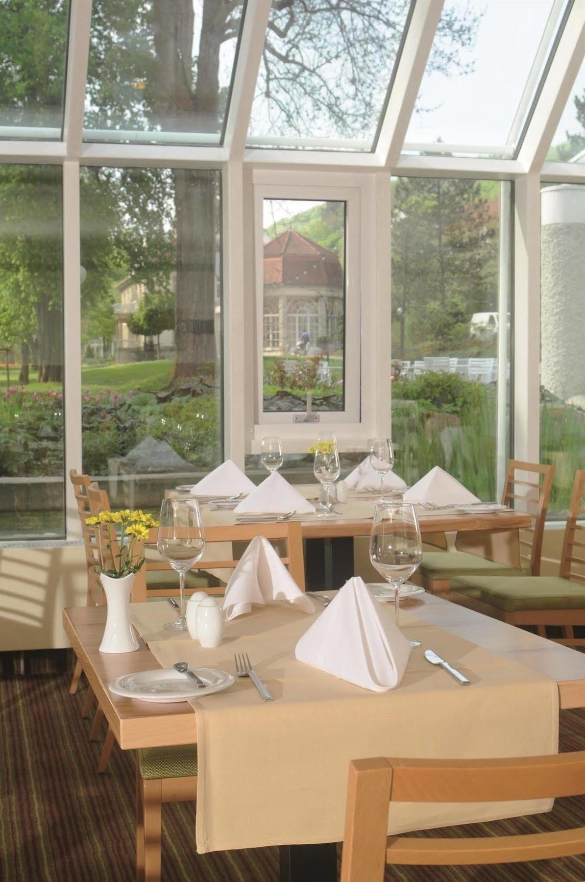 Western Premier Parkhotel Отель 4*