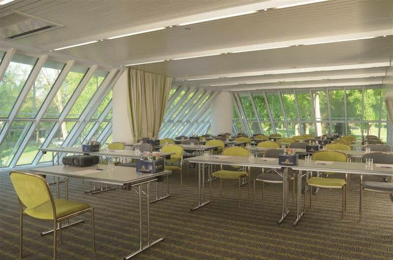 Western Premier Parkhotel